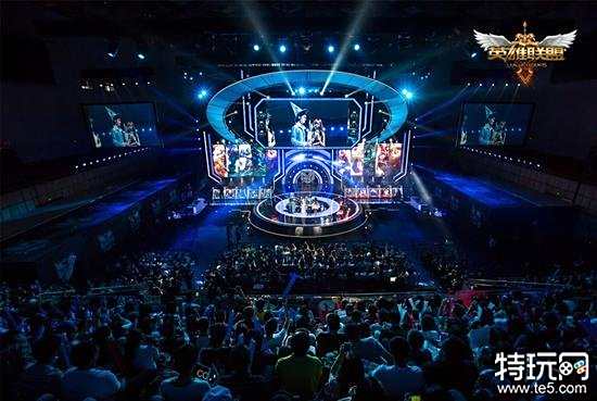 给俱乐部带 给俱乐部带