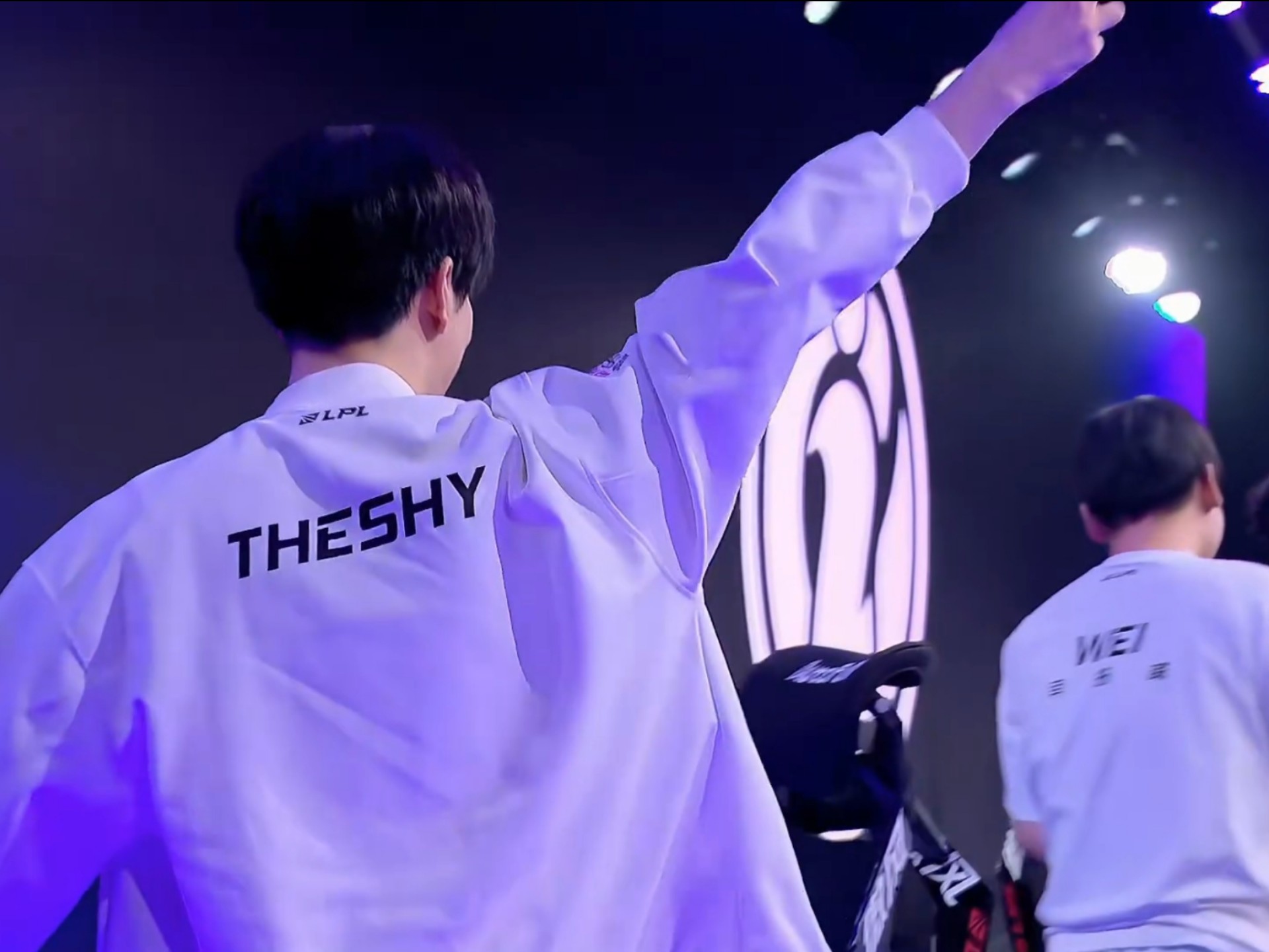 把更轻松的 把更轻松的